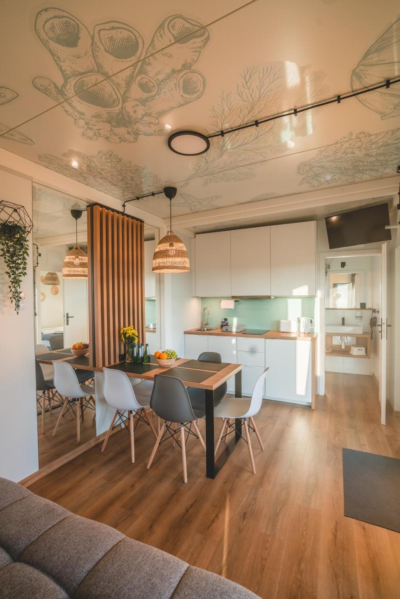 Rresort Holiday Homes เรวัล ภายนอก รูปภาพ